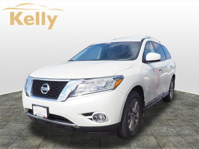 An image of 2016 Nissan Pathfinder